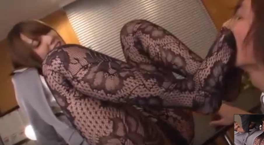 痴女OLの足こき❤パンストがセクシーです❤